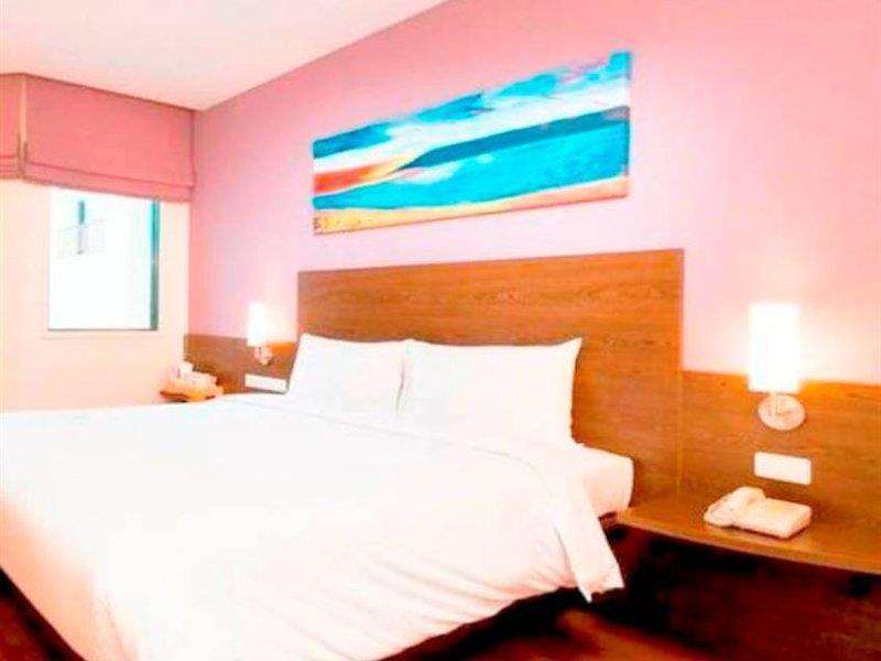 Ibis Phuket Patong Exterior foto